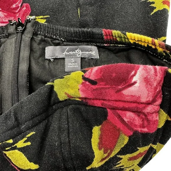 Twenty One Strapless Floral Twill Mini Dress (S) - Picture 8 of 9